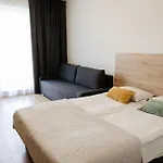 Zakrzowek Residence