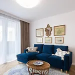 Apartments Deluxe Vermelo By Nearto Pl