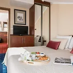 Crown Piast Hotel & SPA