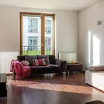 Centre Apartments-Old Town