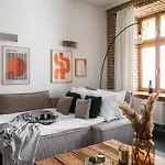 Bauhaus Apartment - Loftaffair