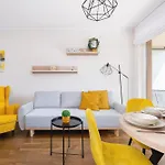 Przytulny Apartament Na Wroclawskiej Z Parkingiem W Krakowie By Noclegi Renters