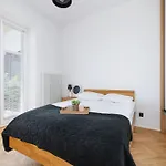 Krakow Apartament Blisko Centrum Kongresowego I Wawelu By Noclegi Renters