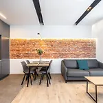 Rentplanet - Apartament Prusa