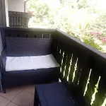 Pokoj W Domu Z Duzym Ogrodem