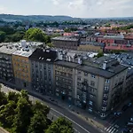 Old Town Chic Studio With Mezzanine