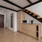 Studio Z Klimatyzacja Na Krakowskim Kazimierzu By Noclegi Renters