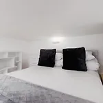 Apartment With Mezzanine - Radziwillowska 27