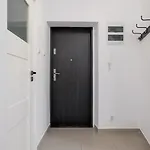 1-Bedroom Apartment - Dluga 65 Street