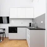 Old Town - Modern Apartment - 7 Gertrudy Street