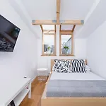 2 Bedroom Apartment With Terrace- Pilsudskiego 11