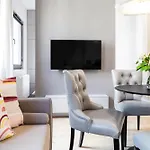 Househost Apt Smolensk 33-308A