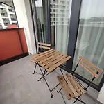 Apartamenty Przy Mogilskiej Z Miejscem Postojowym