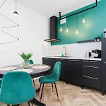 Podgorze Golden Oriole Apartment Cracow By Renters Prestige