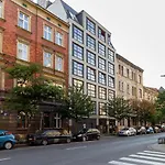 3-Bedroom Apartment With Balcony- Krowoderska