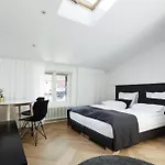 St Agnes Apartments Old Town