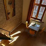 Bc7 Apartments