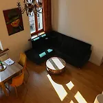 Bc7 Apartments