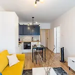 Krakow Bagry Apt - Parking, Balcony, Workspace - By Rentujemy