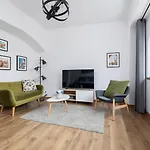 Zyblikiewicza 5- Studio Apartment- Old Town
