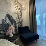 Wow! Paradise Aparthotel