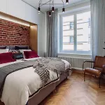 Rzeszowska 5 Apt 7
