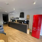 Zaka Apartments