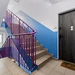 Old Town Modern Apartment