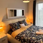 Cracow Stay Premium Apartments Free Parking - 3 X Room - 3 X Aircondition
