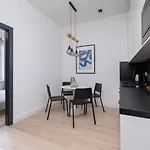 2-Bedroom Apartment - Starowislna 69 Street
