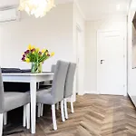 Househost Apartment : Sarego Street