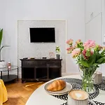 Tomasza Apartments By Vsi