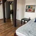 Piekny,Duzy Loft 80 Metrow Blisko Centrum