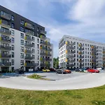 Nowoczesny Apartament W Krakowie Z Klimatyzacja I Parkingiem By Noclegi Renters