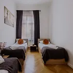 Golden Pearl - Main Square, 100 Sqm, 4 Rooms