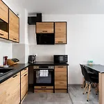 Gusta Cosy Apartment