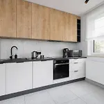 Elegant Apartment In Cracow With Balcony, Parking And Desk By Noclegi Renters