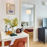 Klimeckiego Luxury Apartments 189