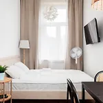 Comfort Central Studio - By Upstairs