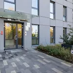 Modern Apartment With Parking Near Tauron Arena Krakow By Noclegi Renters