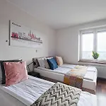 Urban Nest Apartments Starowislna 95