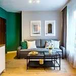 Wawel Cracow Old City Apartments - Friendhouse Apartments