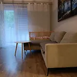 Uroczy Apartament Z Garazem