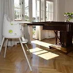 Castle View Boutique Apartment