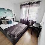 C- Home4U - Apartment With A City View Close To Aquapark, Parking In Secured Area