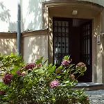 Jana Apartments