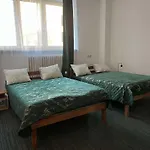 Tom Hostel
