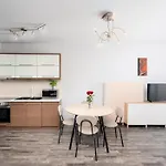 Modern Apartments II With Free Underground Parking