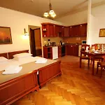 Ventus Rosa Apartments
