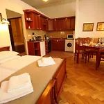 Ventus Rosa Apartments